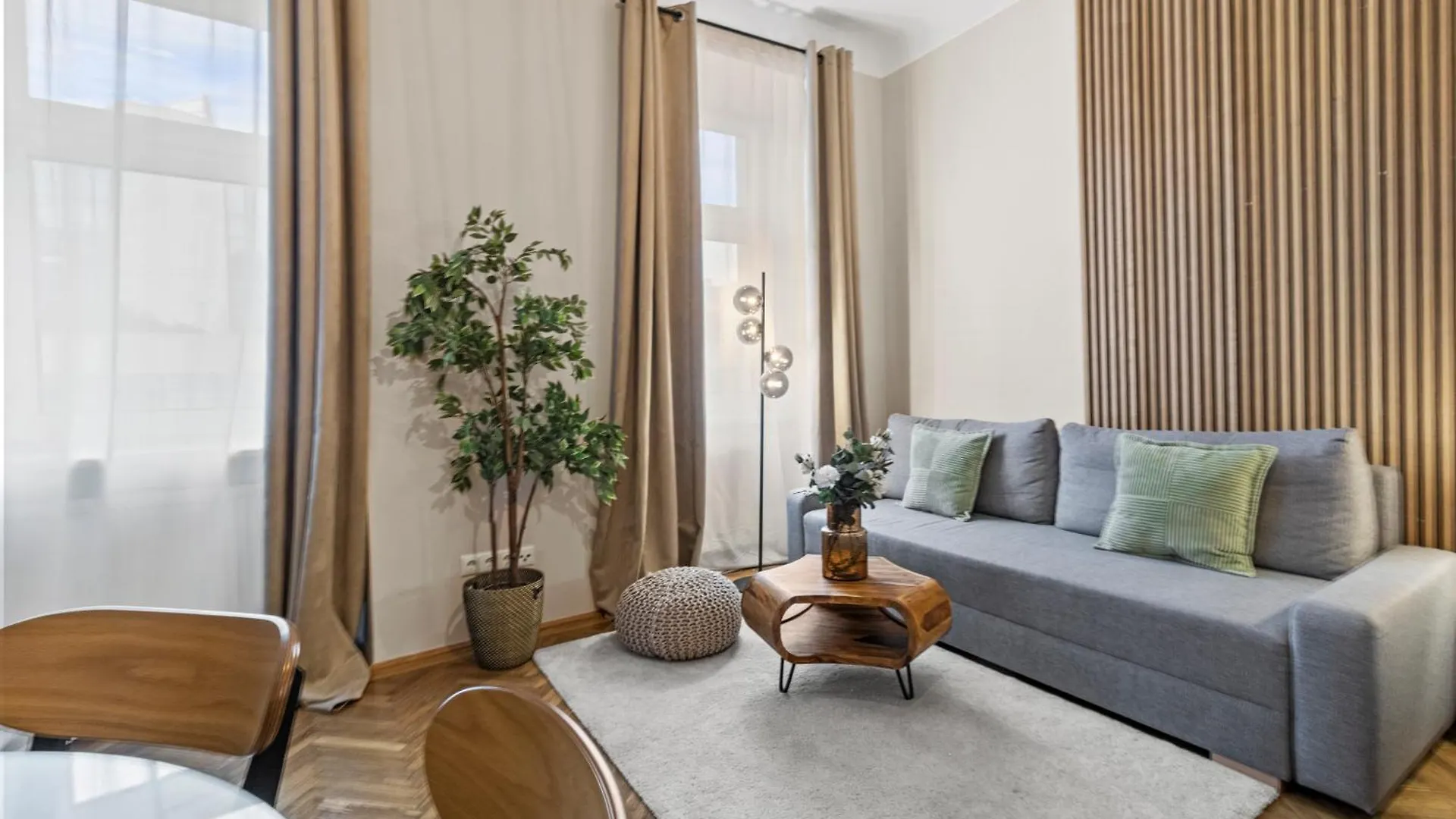 Close To Danube And Wiener Riesenrad Apartment Vienna